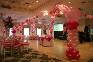 Valentine’s Day Balloon Arrangements Valentine’s Day Balloon Arrangements
