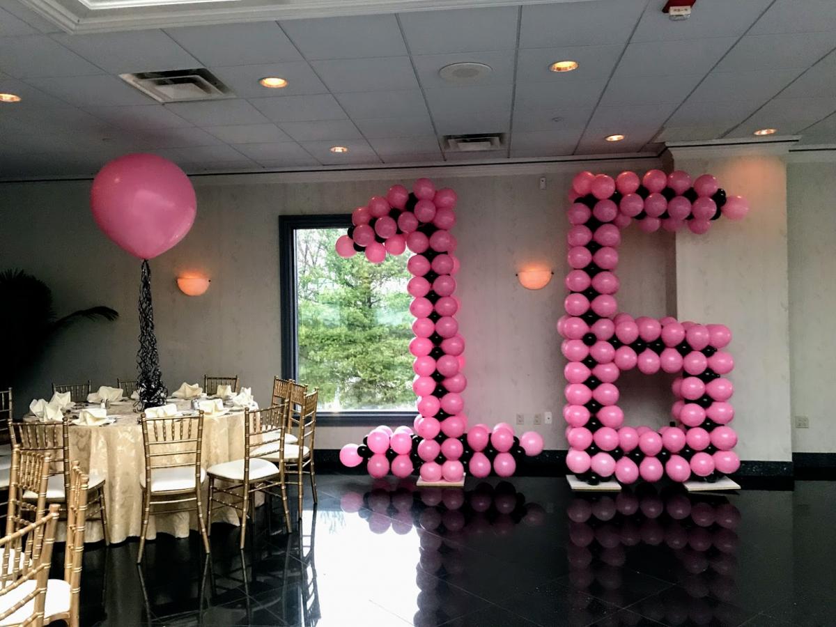 Homemade Sweet 16 Centerpieces